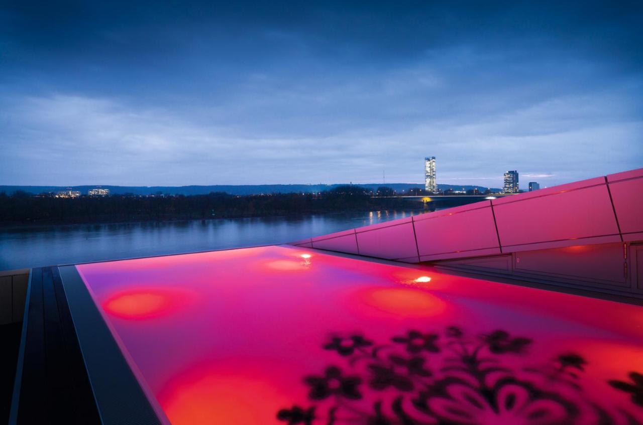 Kameha Grand Bonn Bona Exterior foto The roof of the building