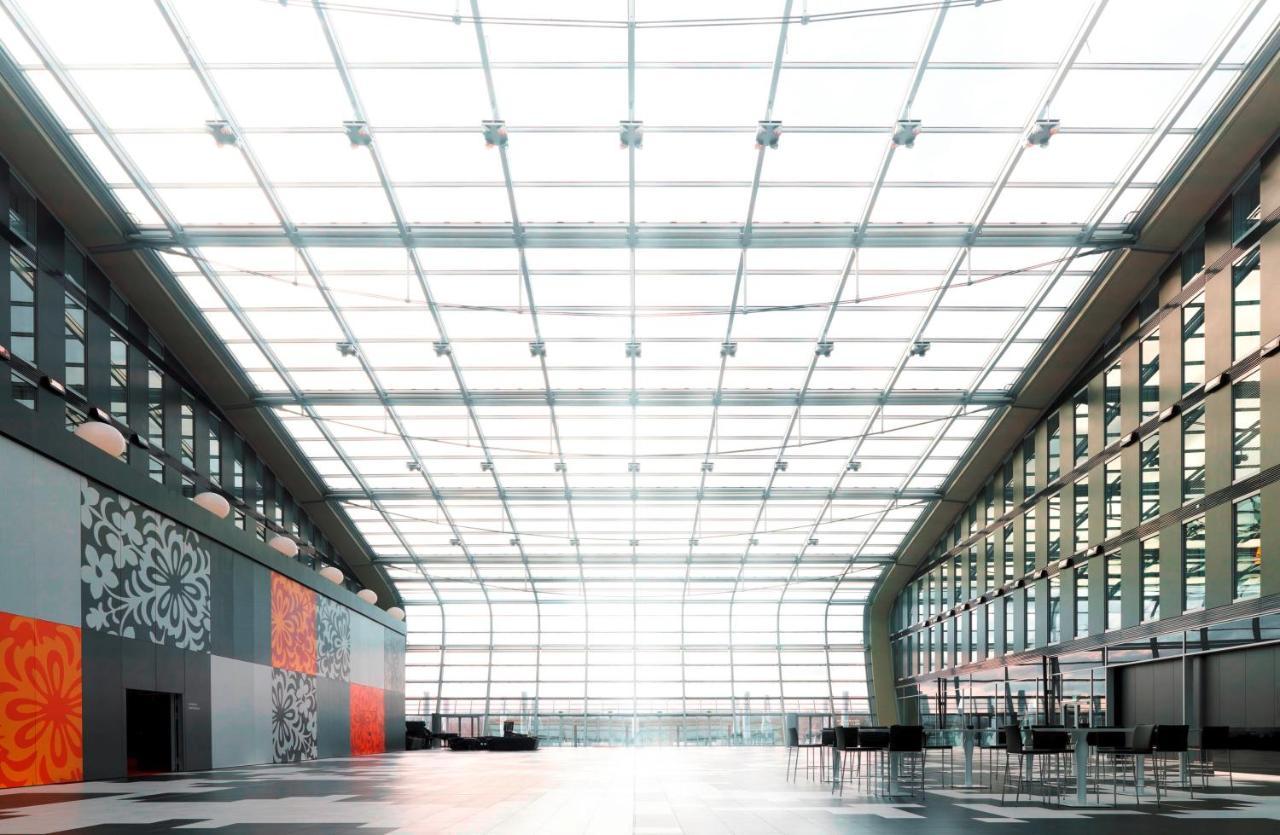 Kameha Grand Bonn Bona Interior foto The interior of the building