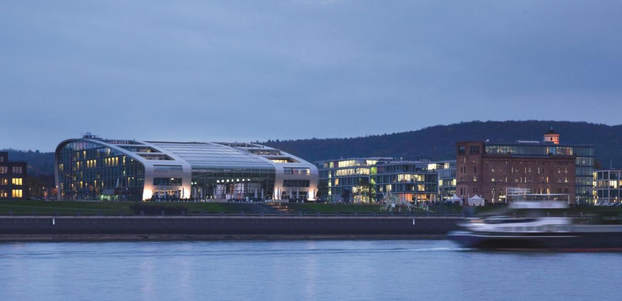 Kameha Grand Bonn Bona Exterior foto Campus of Hochschule RheinMain University of Applied Sciences