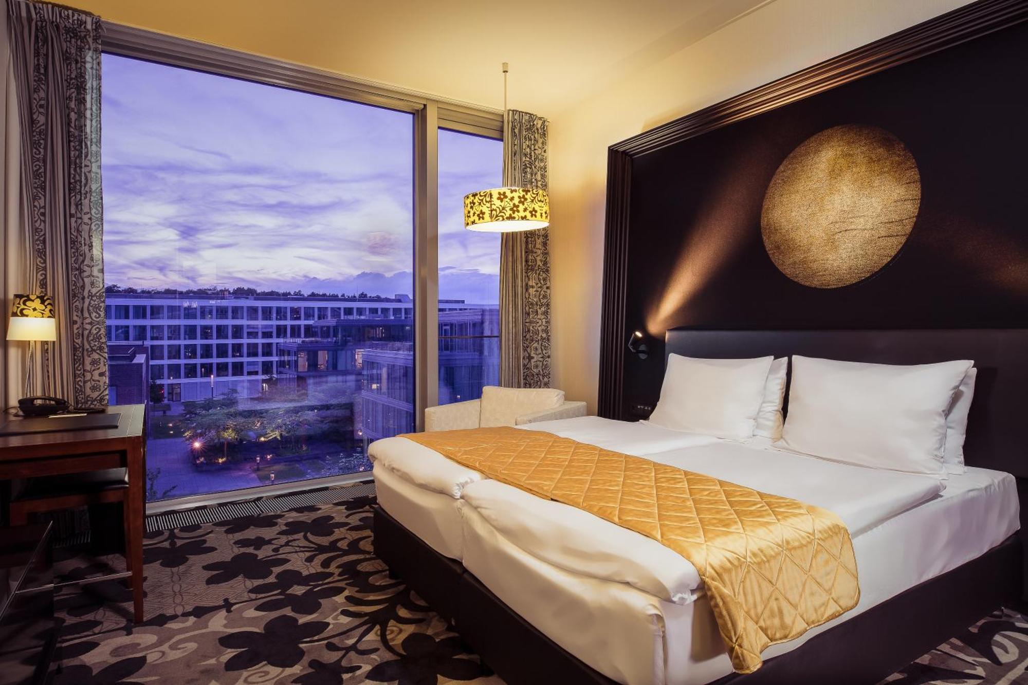 Kameha Grand Bonn Bona Exterior foto A room at the hotel
